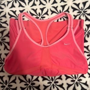 Women’s workout top